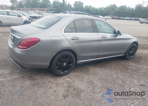 2015 Mercedes-Benz C 300 4Matic from USA, damaged, VIN 55SWF4KB4FU037642